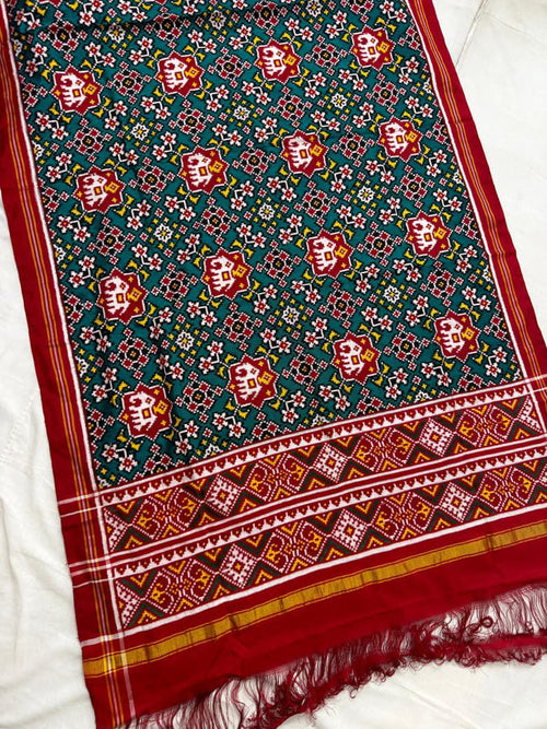Green Pure Silk Handloom Double Ikat Patan Patola Dupatta - Luxurion World- Crafted Heirlooms