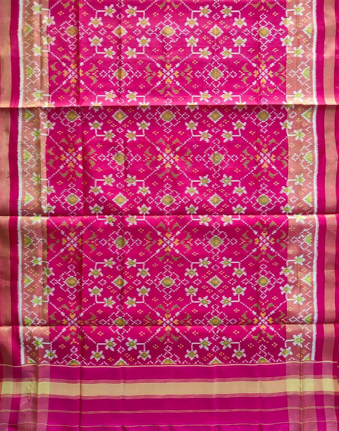 Stunning Pink Patola Silk Dupatta - Handloom Beauty - Luxurion World