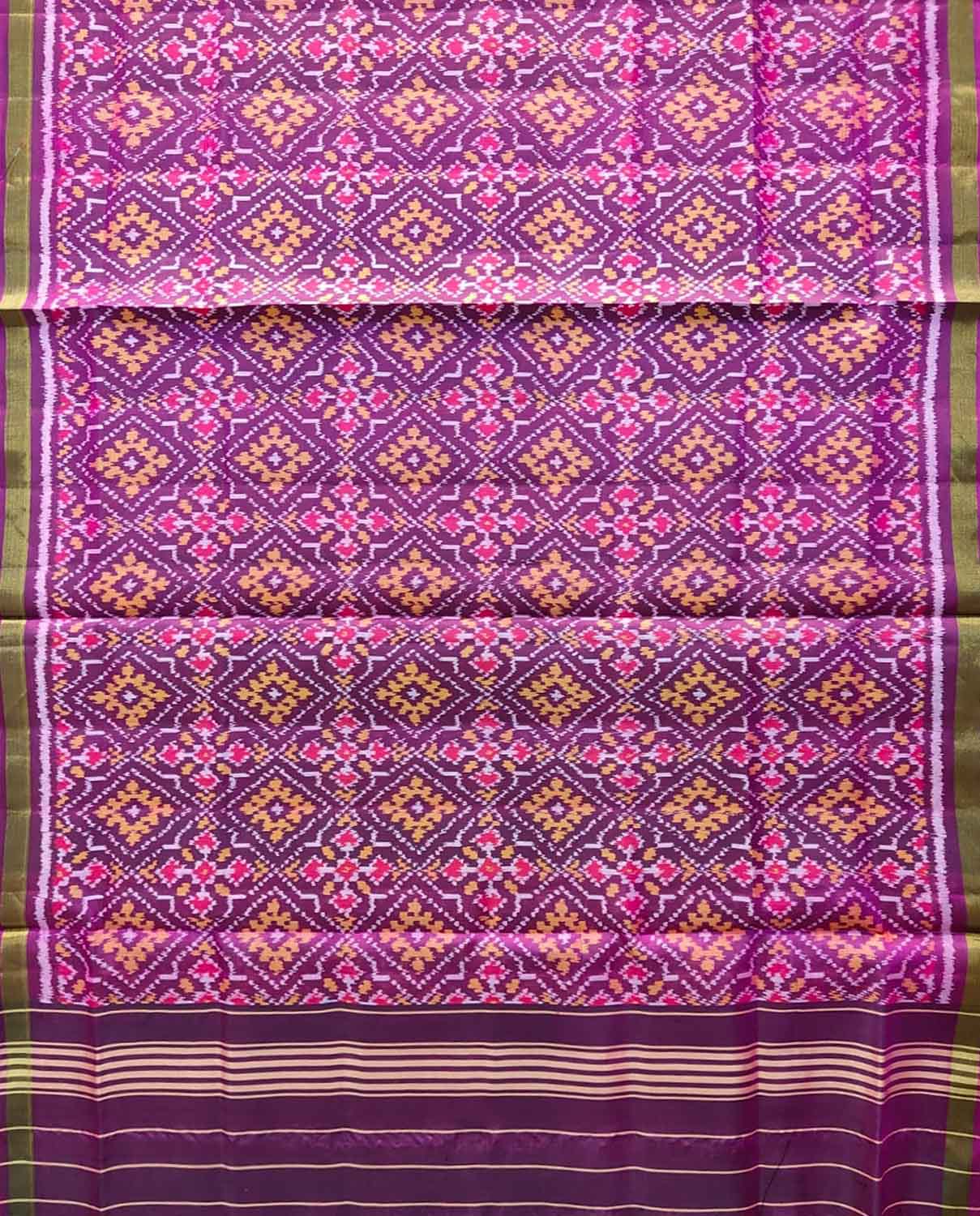 Exquisite Purple Patola Silk Dupatta - Handloom Beauty - Luxurion World