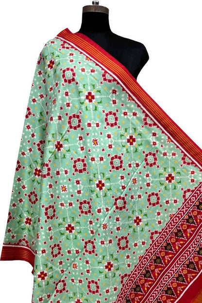 Green Pure Silk Handloom Double Ikat Patan Patola Dupatta - Luxurion World