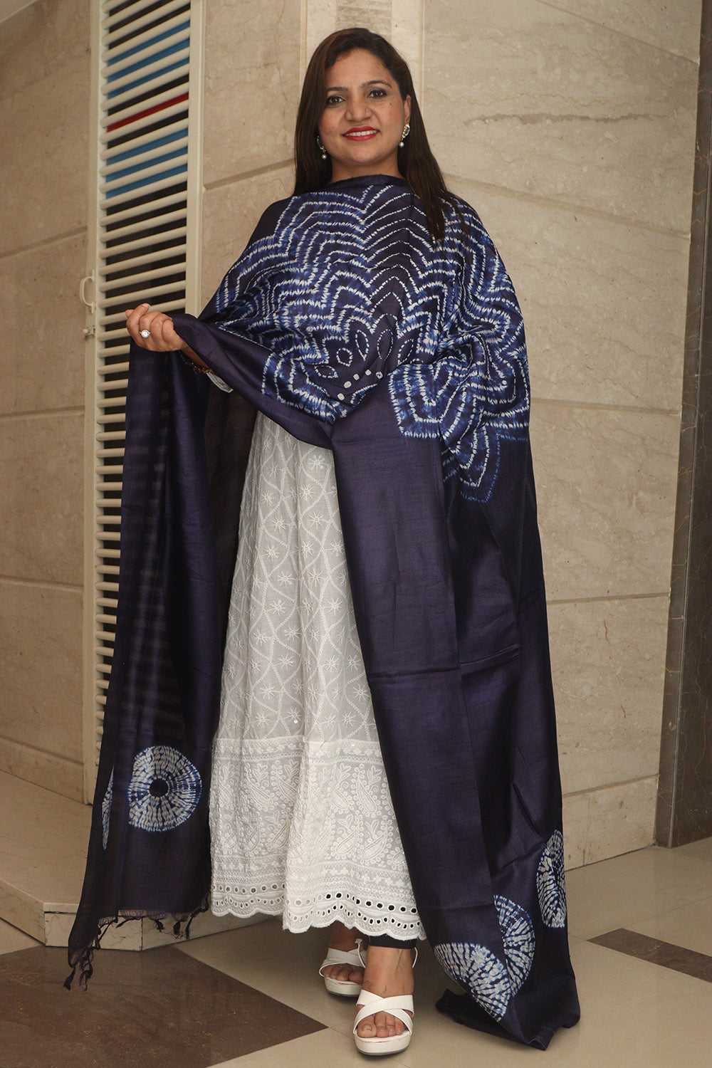 Blue Shibori Tie N Dye Pure Tussar Silk Hand Needle Work Dupatta - Luxurion World