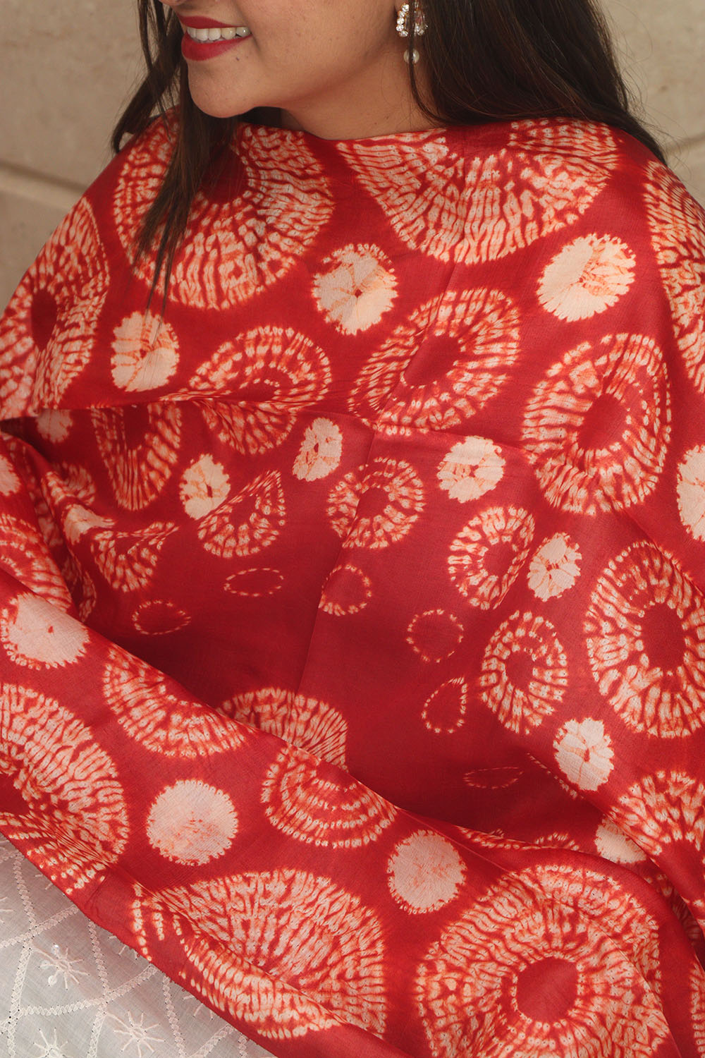 Red Shibori Tie N Dye Pure Tussar Silk Hand Needle Work Dupatta - Luxurion World