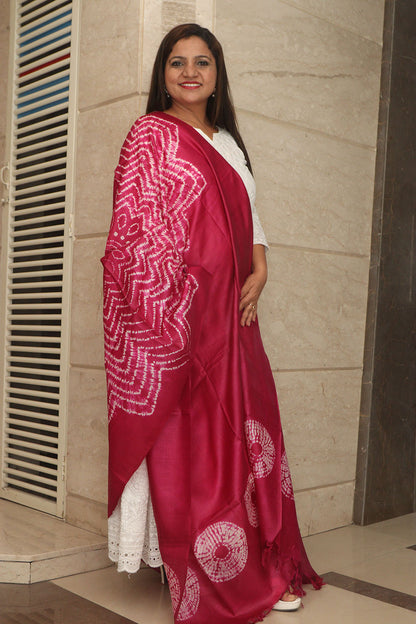 Pink Shibori Tie N Dye Pure Tussar Silk Hand Needle Work Dupatta - Luxurion World