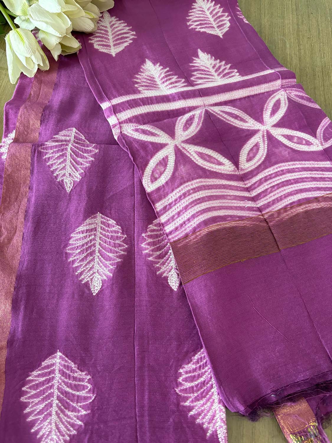 Stunning Purple Shibori Tie N Dye Maheshwari Silk Dupatta - Luxurion World- Crafted Heirlooms