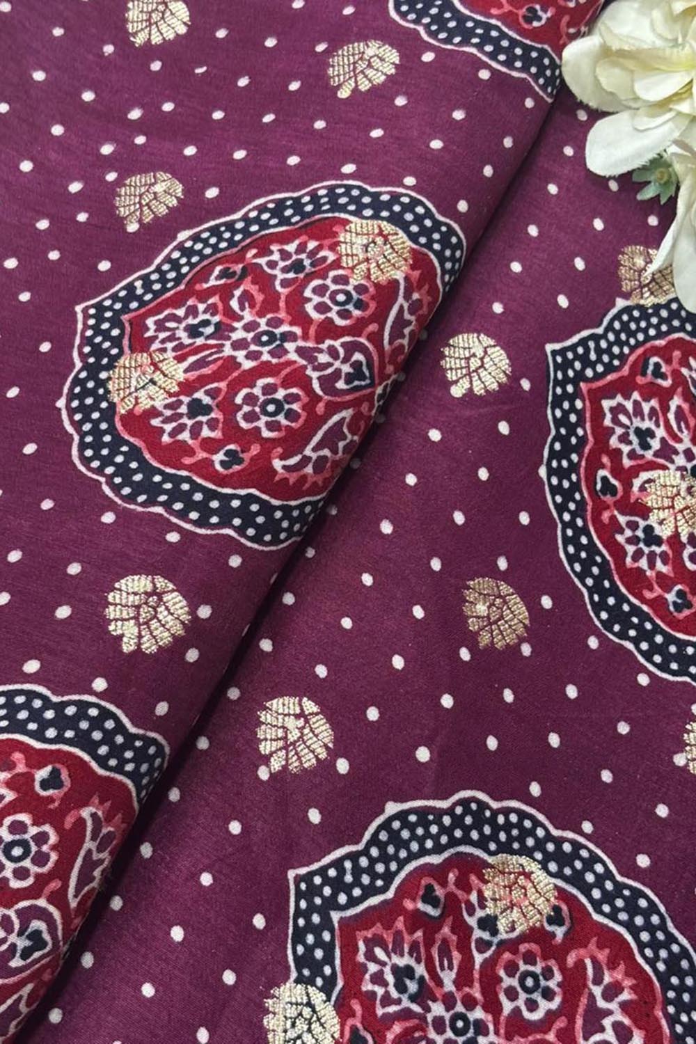 Luxurious and Elegant - Maroon Ajrakh Banarasi Silk Fabric ( 2.5 Mtr ) - Luxurion World