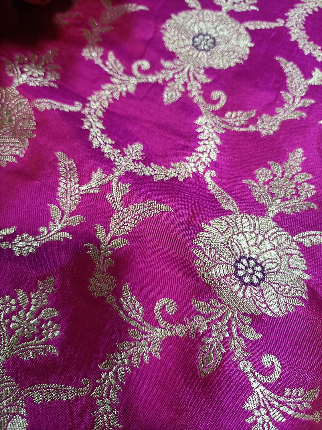 Pink Handloom Banarasi Pure Katan Silk Fabric ( 2.5 Mtr ) - Luxurion World