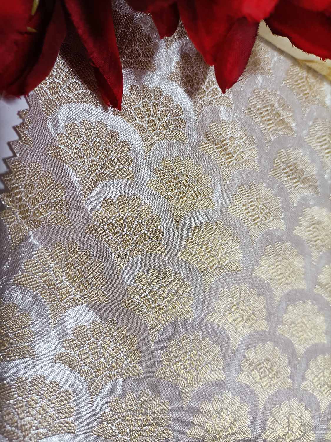 Dyeable Handloom Banarasi Pure Tissue Silk Fabric ( 2.5 Mtr ) - Luxurion World