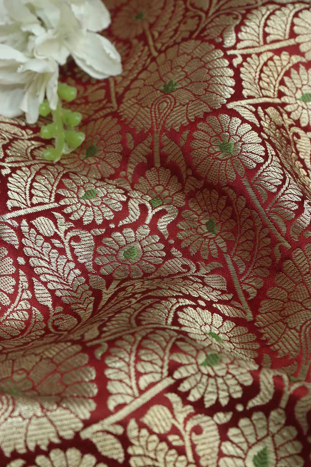 Maroon Banarasi Handloom Brocade Silk Fabric - Luxurious Elegance ( 1 Mtr ) - Luxurion World