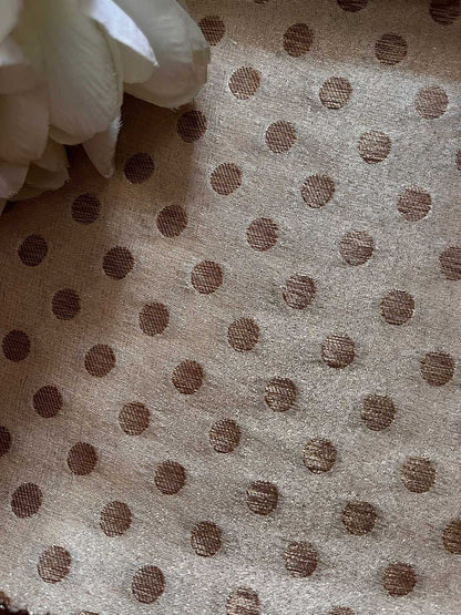 Exquisite Golden Banarasi Tissue Brocade Silk ( 2.5 Mtr ) - Luxurion World