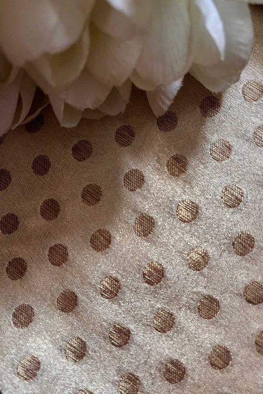 Exquisite Golden Banarasi Tissue Brocade Silk ( 2.5 Mtr ) - Luxurion World