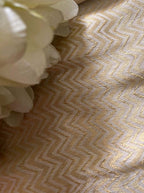 Exquisite Golden Banarasi Handloom Brocade Georgette ( 2.5 Mtr ) - Luxurion World