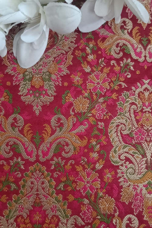 Exquisite Pink Banarasi Silk Fabric - Handloom Kimkhwab ( 2.5 Mtr )