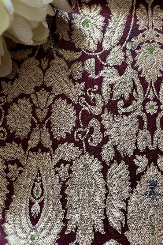 Exquisite Maroon Banarasi Silk Fabric - Handloom Kimkhwab ( 2.5 Mtr ) - Luxurion World