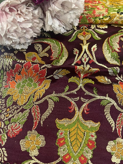 Maroon Handloom Banarasi Kimkhwab Silk Meenakari Flower Design Fabric ( 2.5 Mtr ) - Luxurion World
