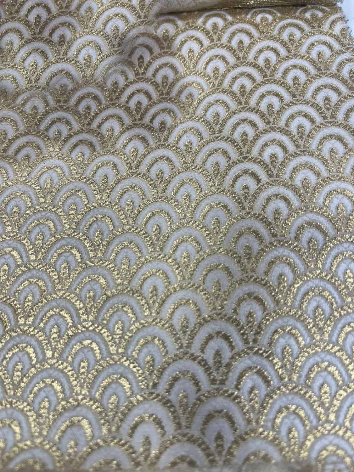 Elegant White Banarasi Brocade Satin Silk Fabric ( 2.5 Mtr ) - Luxurion World