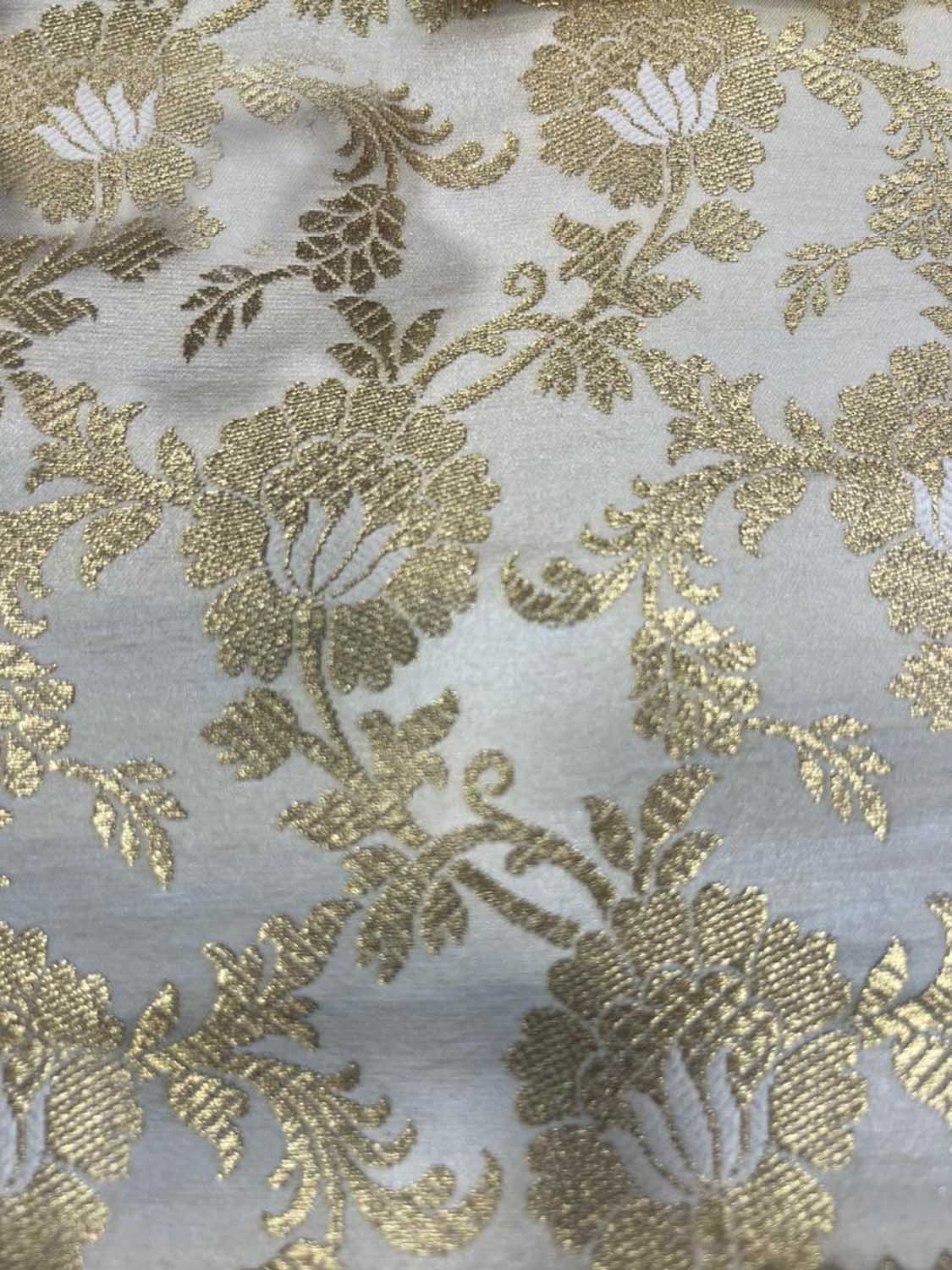 Elegant White Banarasi Brocade Satin Silk Fabric ( 2.5 Mtr ) - Luxurion World