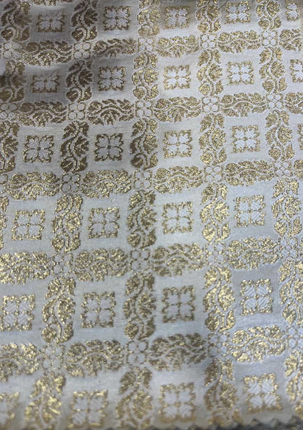Elegant White Banarasi Brocade Satin Silk Fabric ( 2.5 Mtr ) - Luxurion World