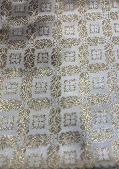 Elegant White Banarasi Brocade Satin Silk Fabric ( 2.5 Mtr ) - Luxurion World