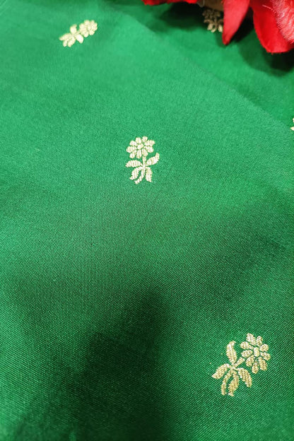 Green Handloom Banarasi Silk Flower Design Fabric ( 2.5 Mtr ) - Luxurion World
