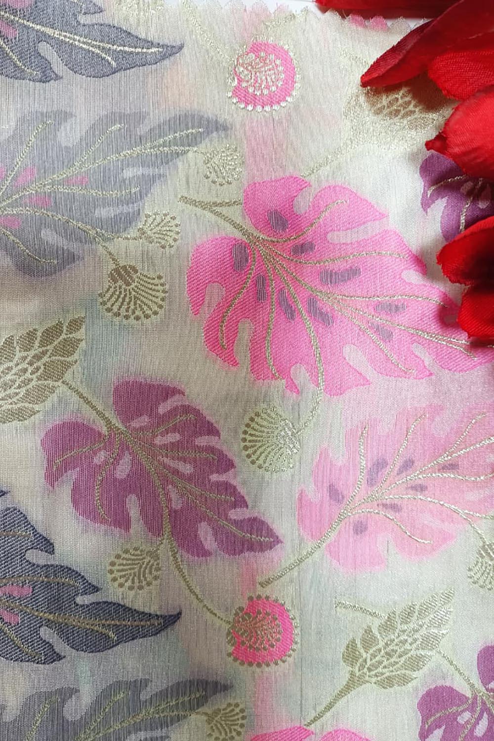 Multicolor Handloom Banarasi Silk Flower Design Meenakari Fabric ( 2.5 Mtr ) - Luxurion World