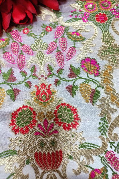 Pastel Handloom Banarasi Kimkhwab Silk Meenakari Flower Design Fabric ( 2.5 Mtr ) - Luxurion World