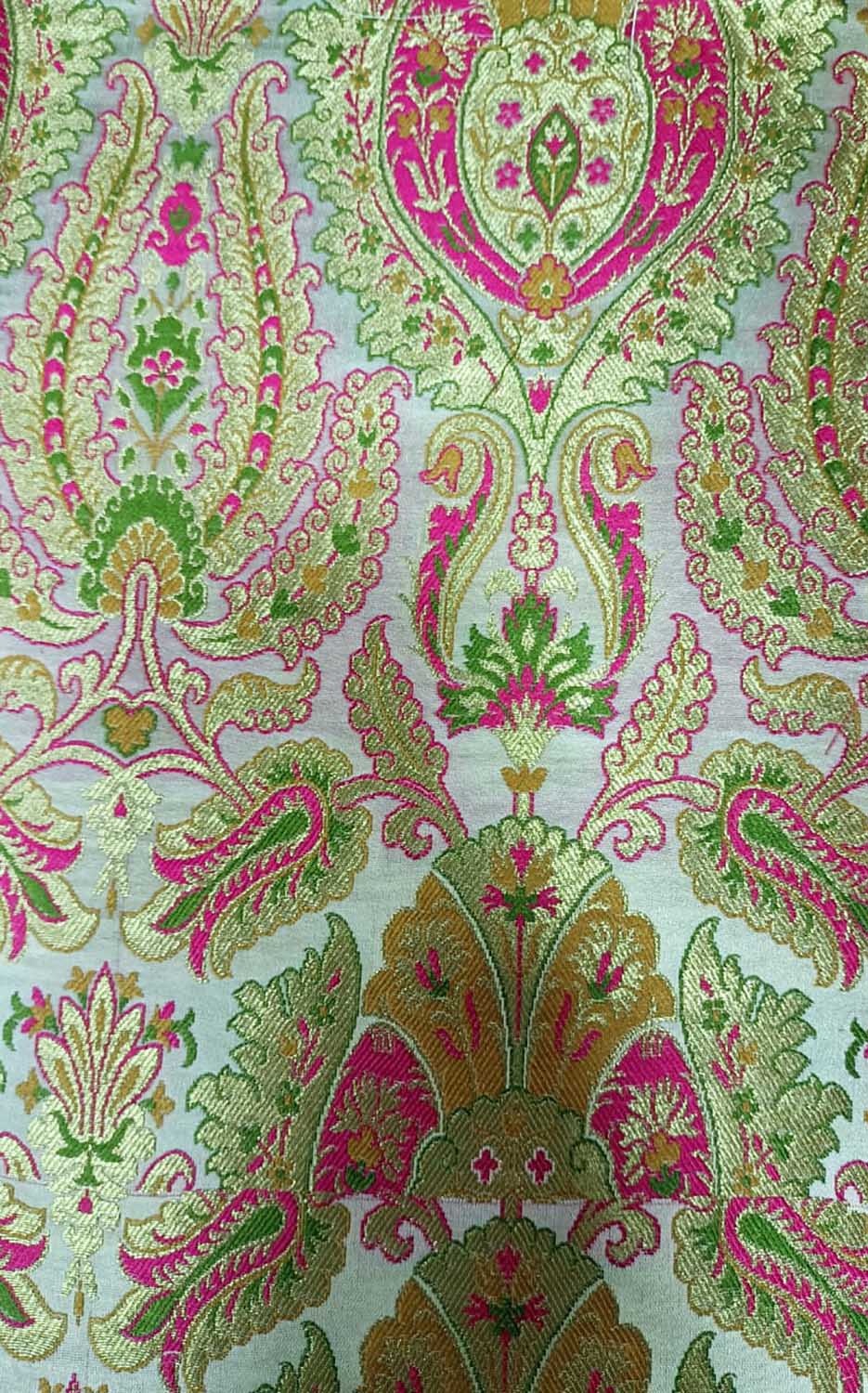Pastel Handloom Banarasi Kimkhwab Silk Meenakari Flower Design Fabric ( 2.5 Mtr ) - Luxurion World