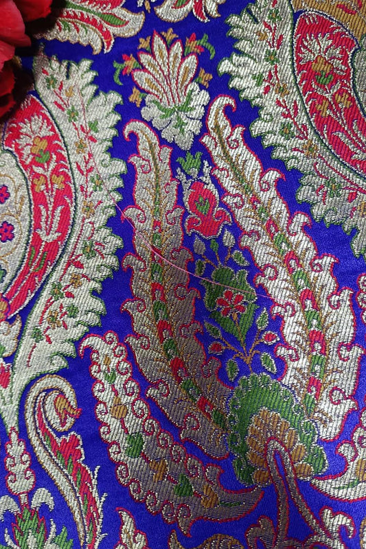 Blue Handloom Banarasi Kimkhwab Silk Meenakari Flower Design Fabric ( 2.5 Mtr ) - Luxurion World