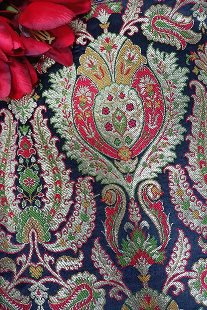 Black Handloom Banarasi Kimkhwab Silk Meenakari Flower Design Fabric ( 2.5 Mtr ) - Luxurion World