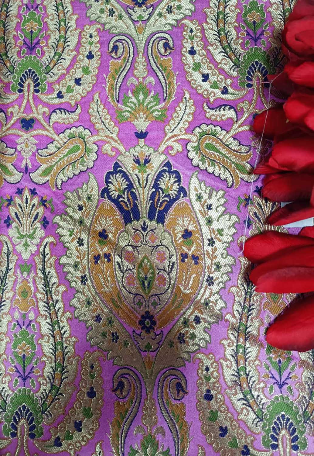 Pink Handloom Banarasi Kimkhwab Silk Meenakari Flower Design Fabric ( 2.5 Mtr ) - Luxurion World
