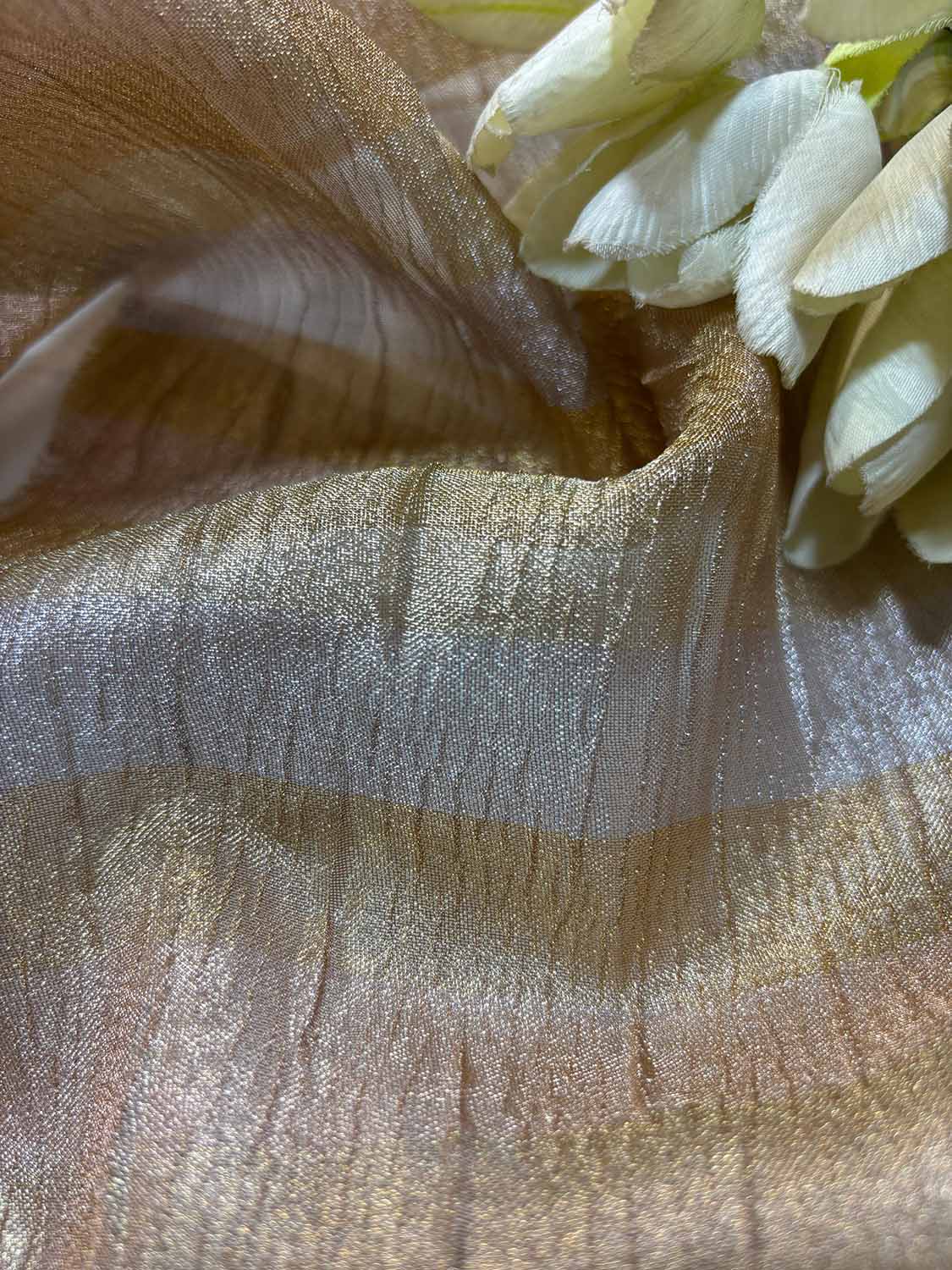 Exquisite Golden Handloom Banarasi Tissue Crush Fabric ( 2.5 Mtr ) - Luxurion World