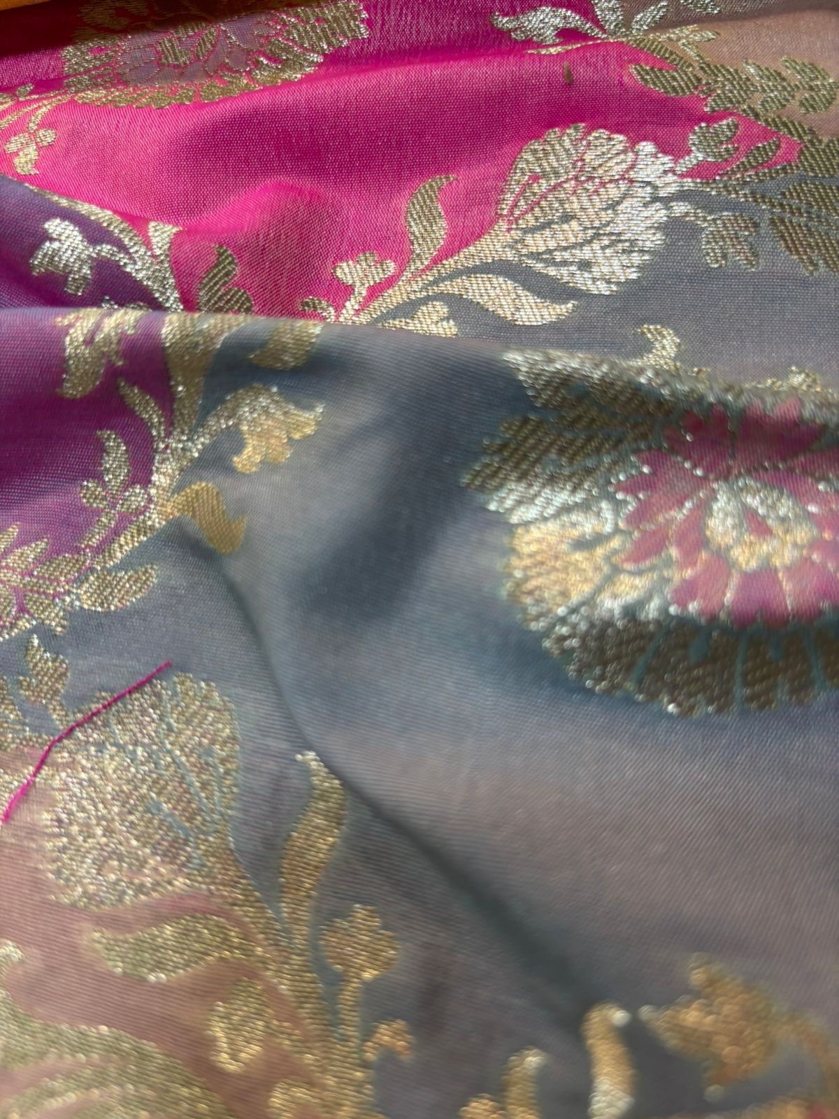Multicolor Handloom Banarasi Silk Rangkat Fabric ( 1 Mtr ) - Luxurion World