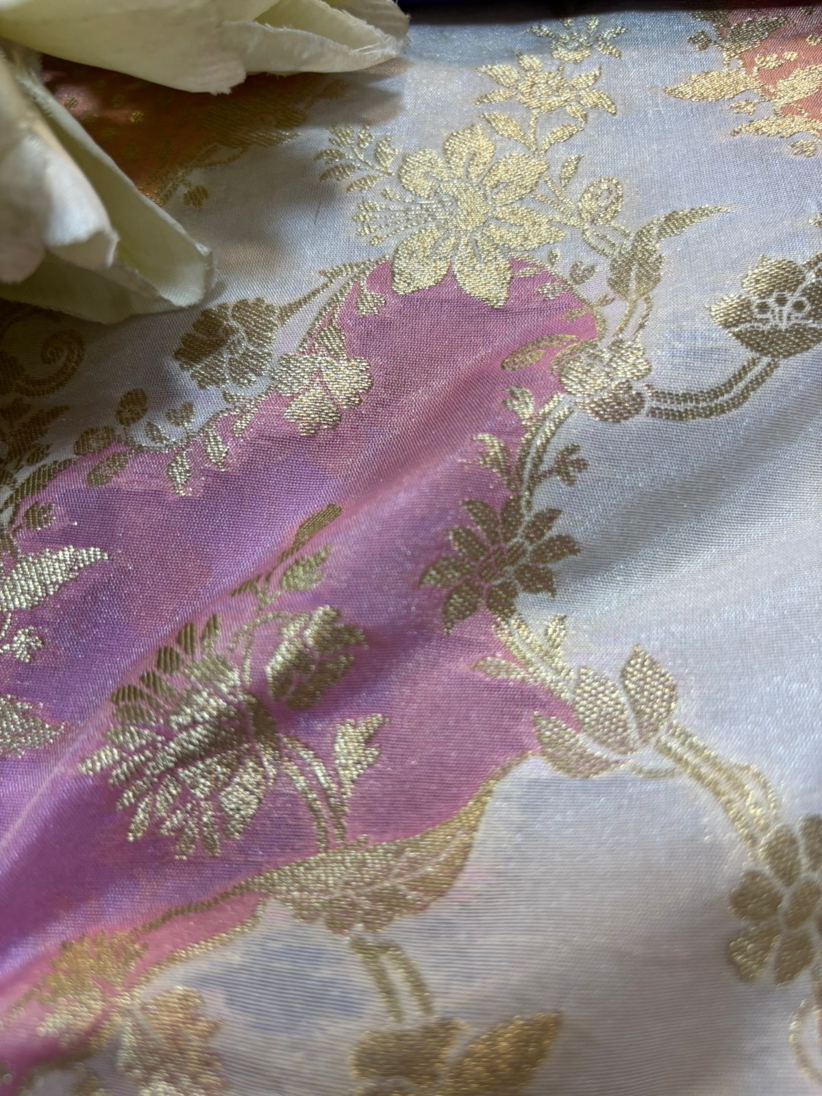 Pastel Pink Handloom Banarasi Silk Rangkat Fabric - Luxurion World