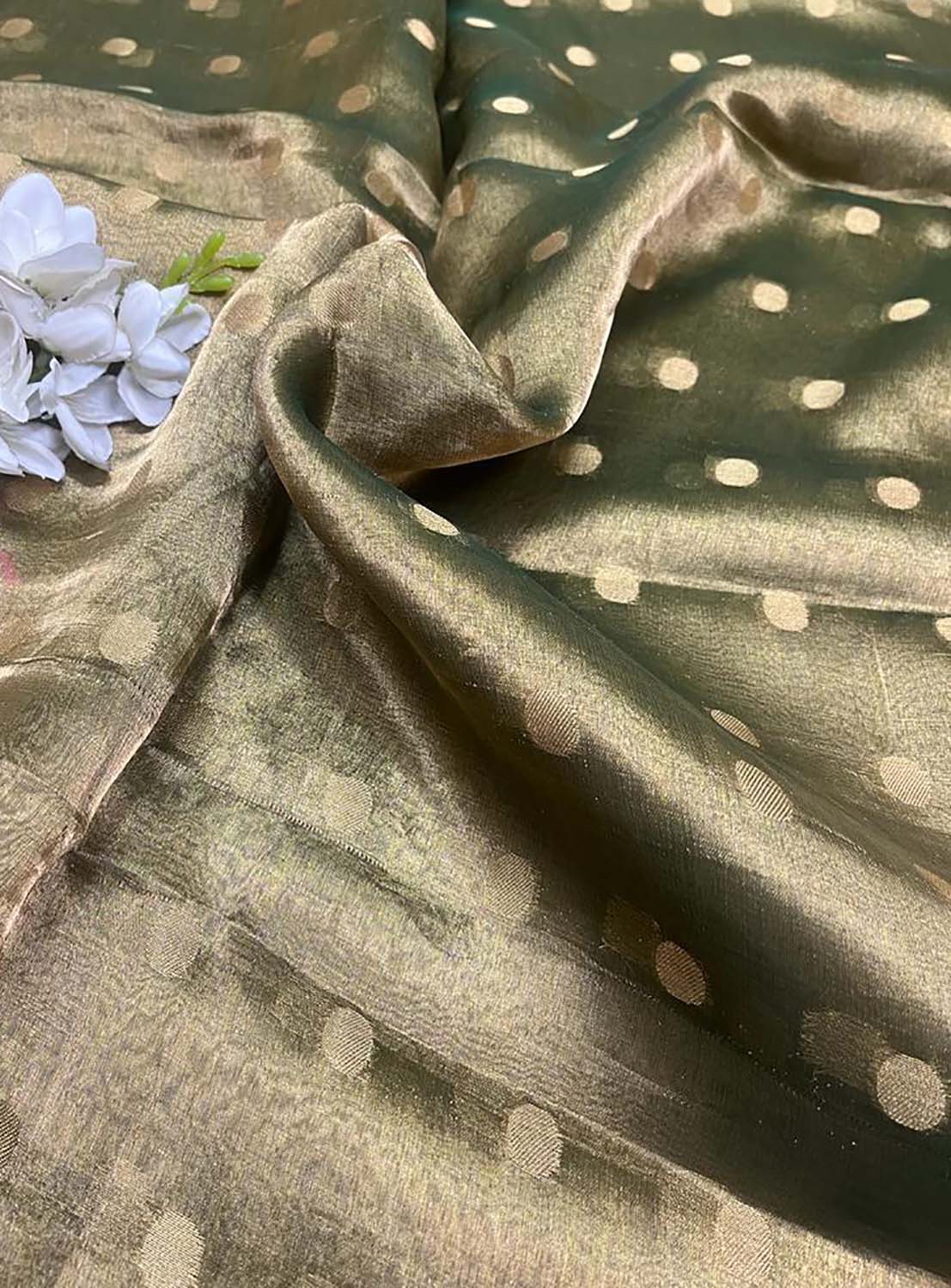 Green Handloom Banarasi Tissue Silk Fabric ( 1 Mtr ) - Luxurion World