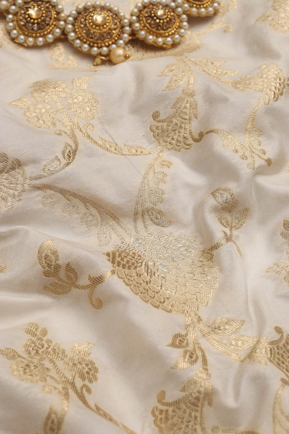 Dyeable Banarasi Silk Fabric ( 1 Mtr ) - Luxurion World