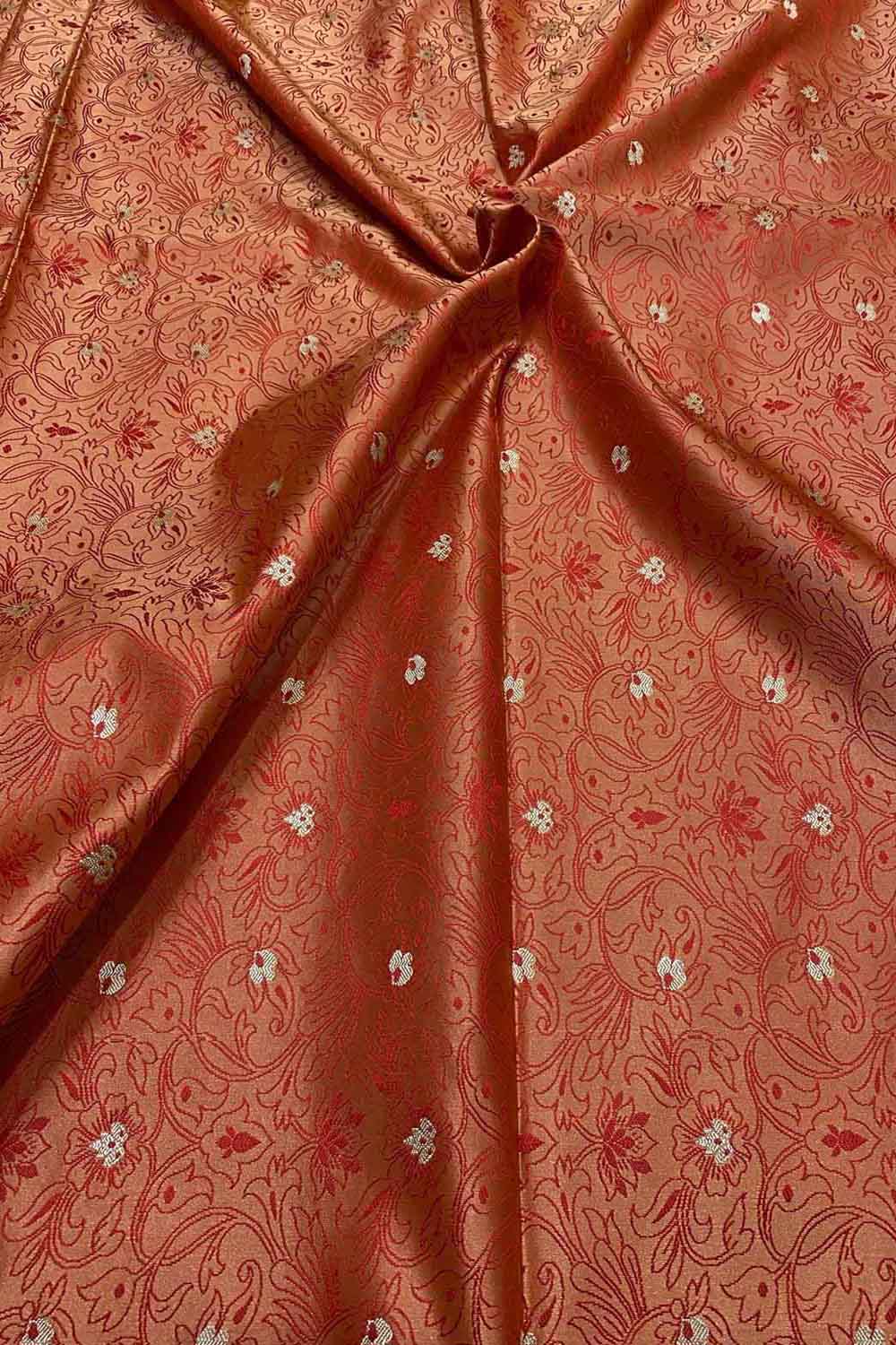 Red Banarasi Tanchui Silk Fabric - Luxurious Elegance ( 1 Mtr ) - Luxurion World
