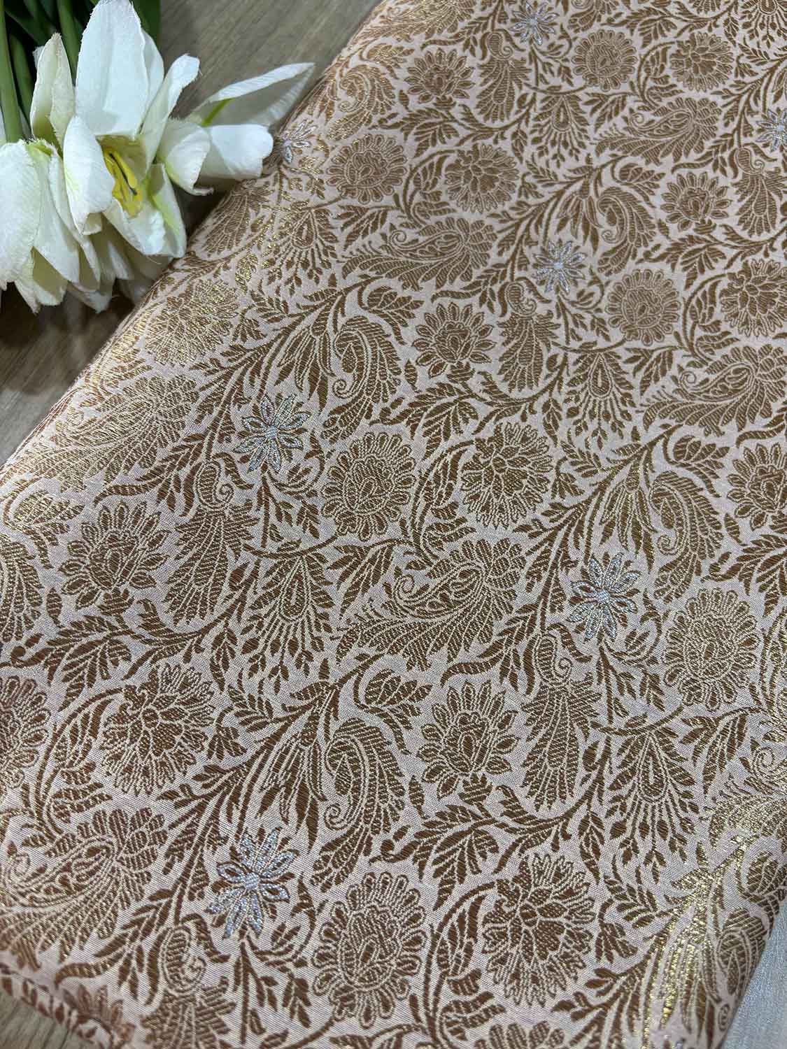 Golden Banarasi Silk Antique Zari Fabric ( 2.5 Mtr ) - Luxurion World