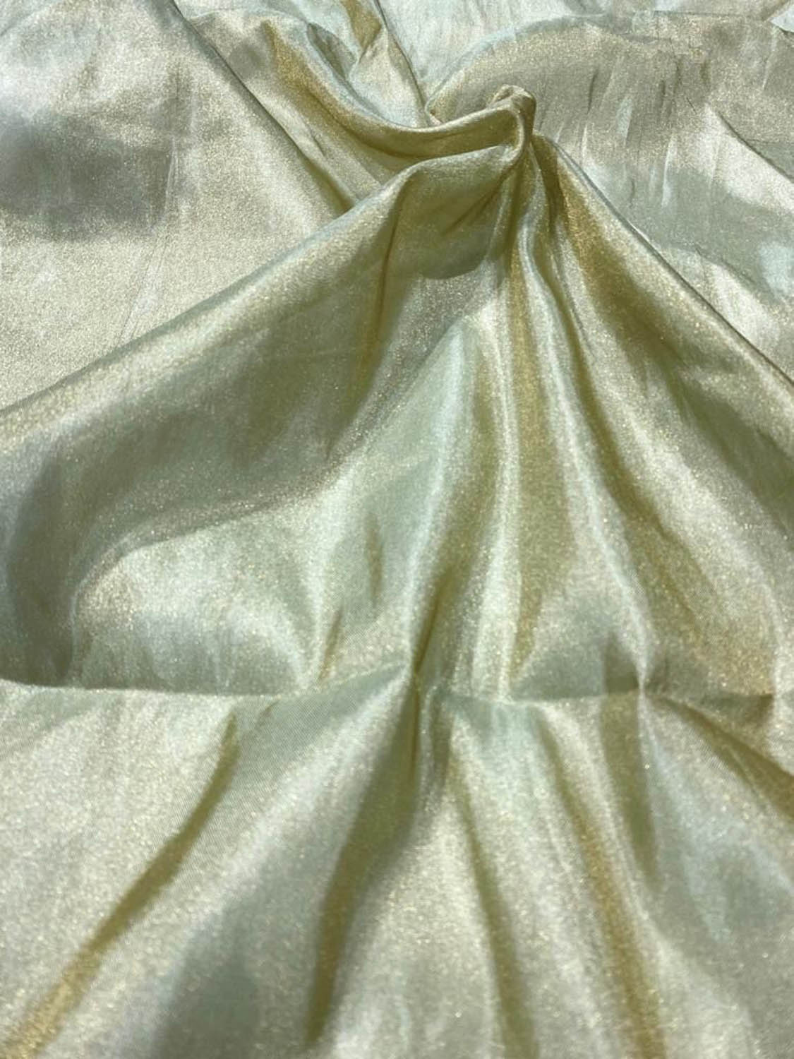 Green Handloom Banarasi Pure Tissue Katan Silk Fabric ( 2.5 Mtr ) - Luxurion World