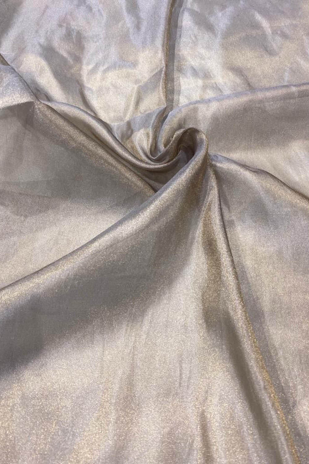 Exquisite Silver Handloom Banarasi Pure Tissue Katan Silk Fabric ( 2.5 Mtr ) - Luxurion World