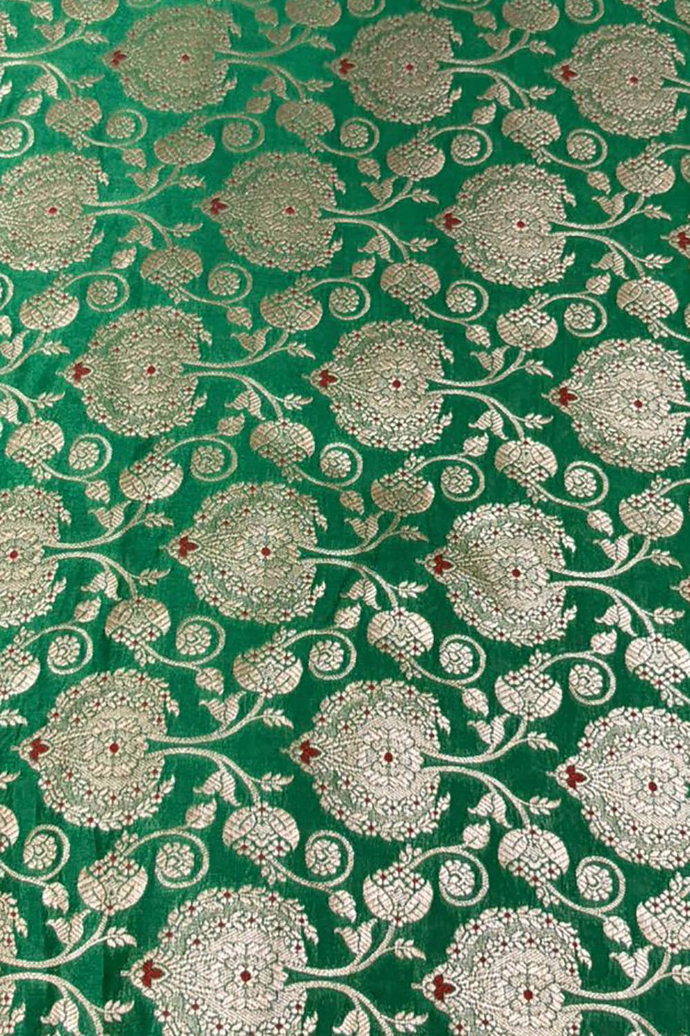 Green Pink Handloom Banarasi Silk Meenakari Flower Design Fabric ( 2.5 Mtr ) - Luxurion World