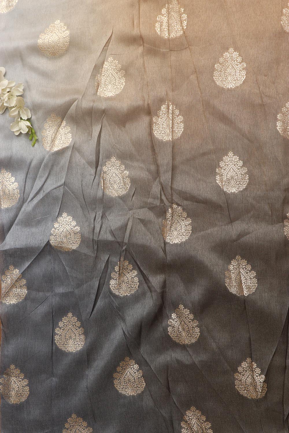 Stunning Multicolor Banarasi Dola Silk Shaded Fabric ( 2.5 Mtr ) - Luxurion World