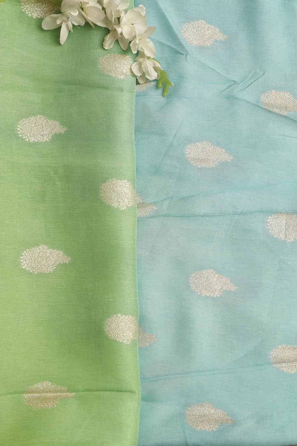 Stunning Multicolor Banarasi Dola Silk Shaded Fabric ( 1 Mtr ) - Luxurion World