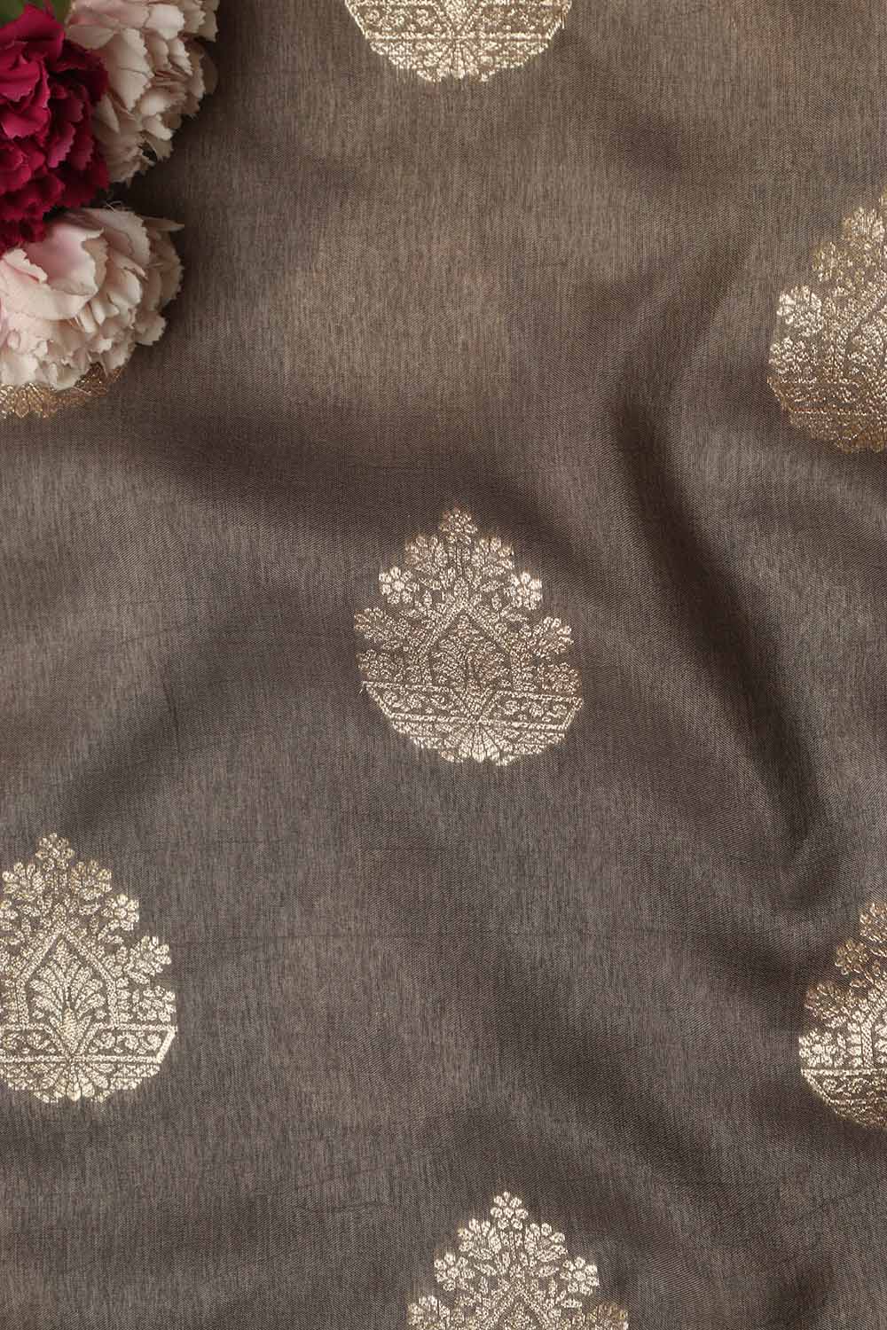 Stunning Multicolor Banarasi Dola Silk Shaded Fabric ( 2.5 Mtr ) - Luxurion World