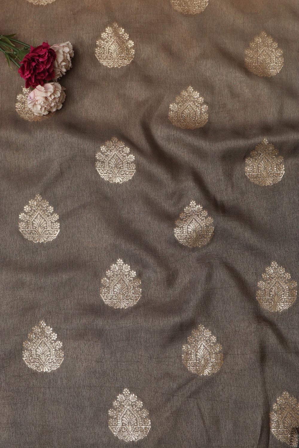 Stunning Multicolor Banarasi Dola Silk Shaded Fabric ( 2.5 Mtr ) - Luxurion World