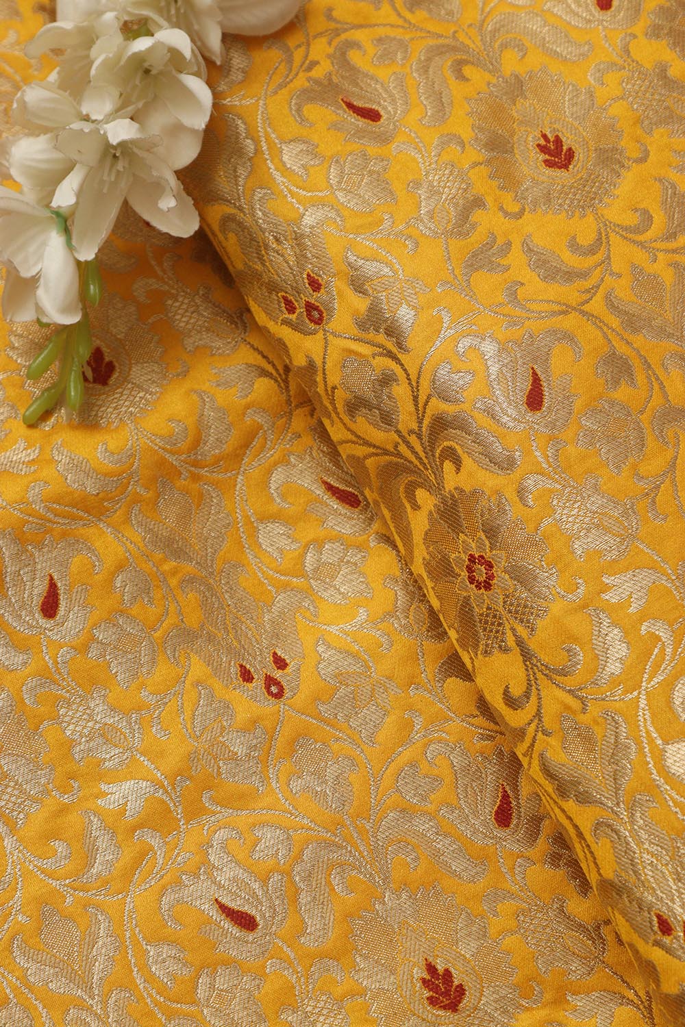 Yellow Banarasi Kimkhwab Silk Meenakari Fabric ( 1 Mtr ) - Luxurion World