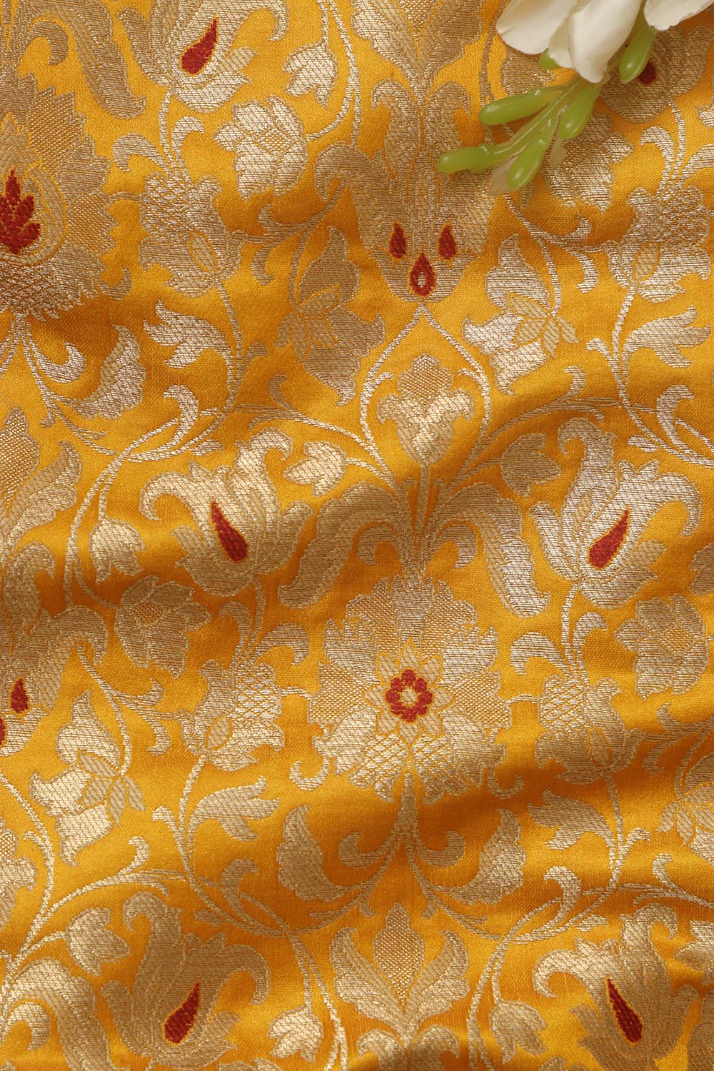 Yellow Banarasi Kimkhwab Silk Meenakari Fabric ( 1 Mtr ) - Luxurion World