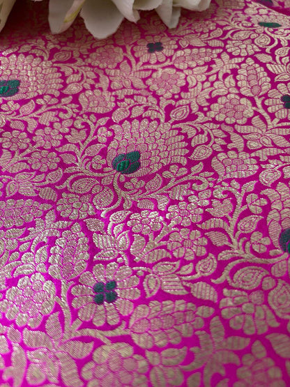 Exquisite Pink Banarasi Pure Katan Silk Meenakari Flower Design Fabric ( 2.5 Mtr ) - Luxurion World