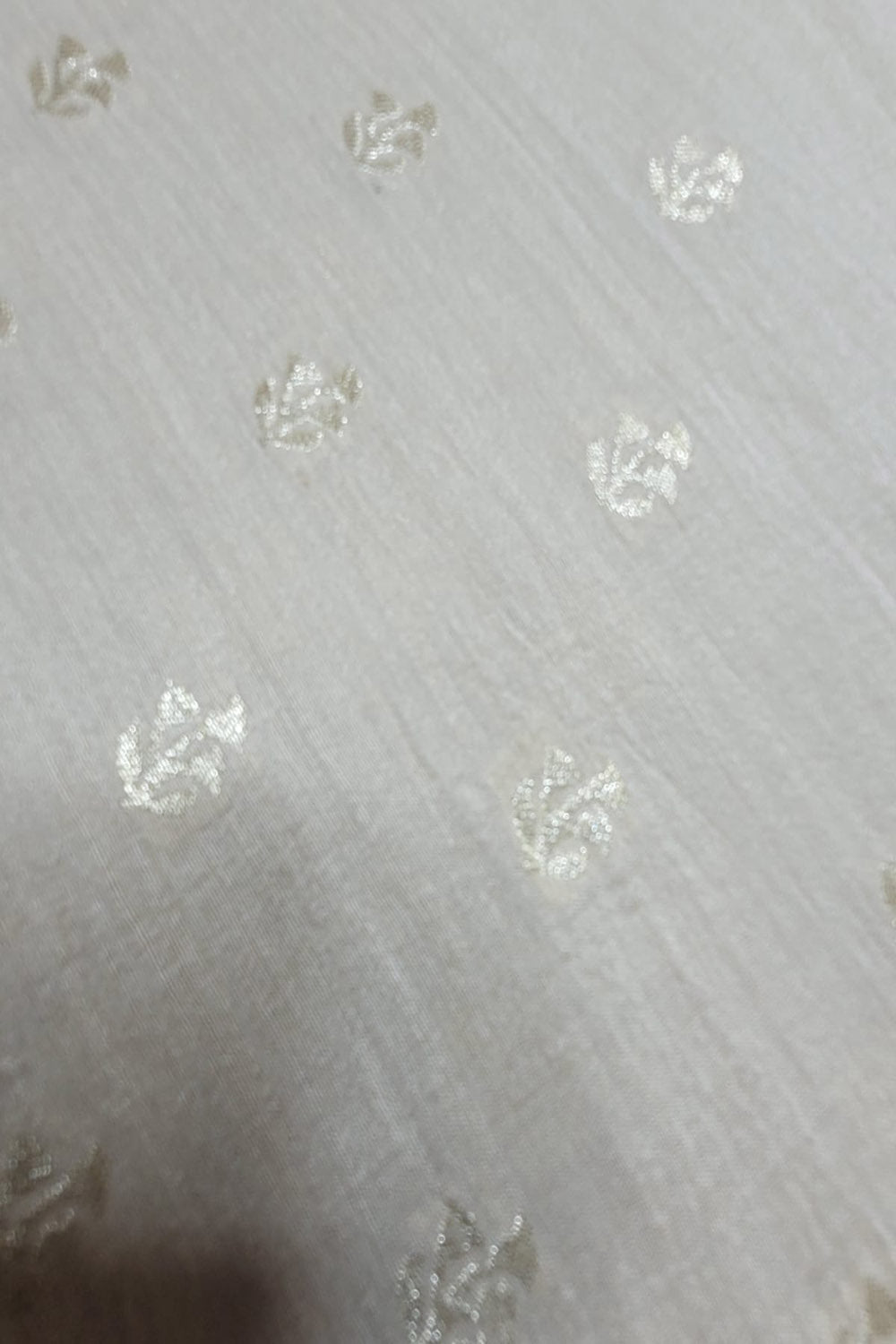 Dyeable Banarasi Handloom Pure Moonga Silk Booti Design Fabric ( 2.5 Mtr ) - Luxurion World