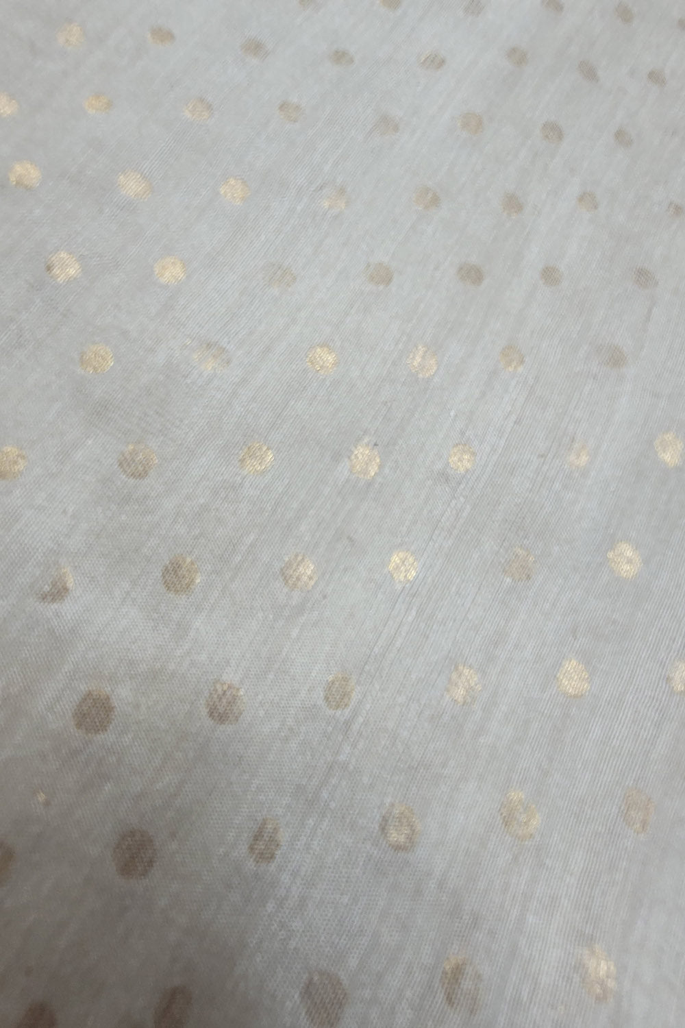 Dyeable Banarasi Handloom Pure Moonga Silk Booti Design Fabric ( 2.5 Mtr ) - Luxurion World