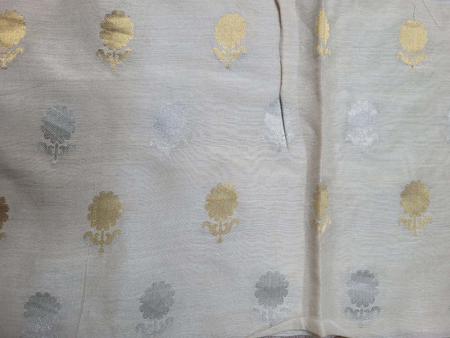 Dyeable Banarasi Handloom Pure Moonga Silk Sona Roopa Fabric ( 2.5 Mtr ) - Luxurion World