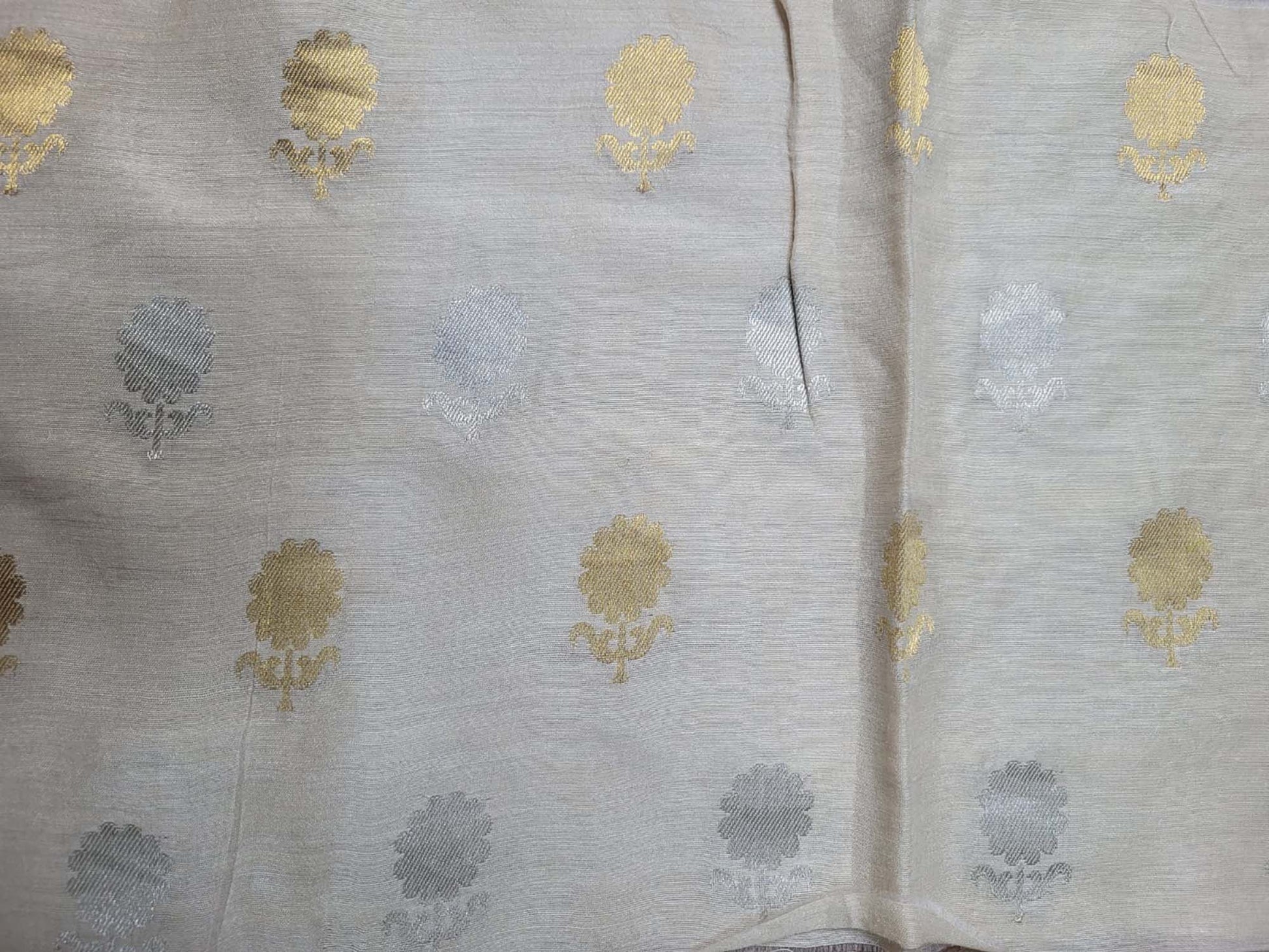 Dyeable Banarasi Handloom Pure Moonga Silk Sona Roopa Fabric ( 2.5 Mtr ) - Luxurion World